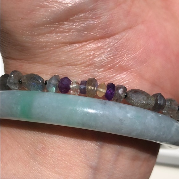Dainty Semi-Precious Stone Bracelet - Picture 6 of 7